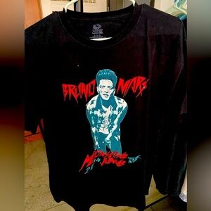 Vintage Bruno Mars Moonshine Jungle Tour black concert t shirt Sz: L